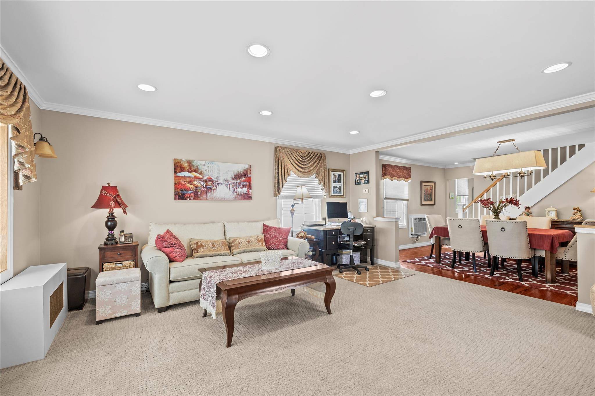 West Hempstead, NY 11552,724 Thrush AVE