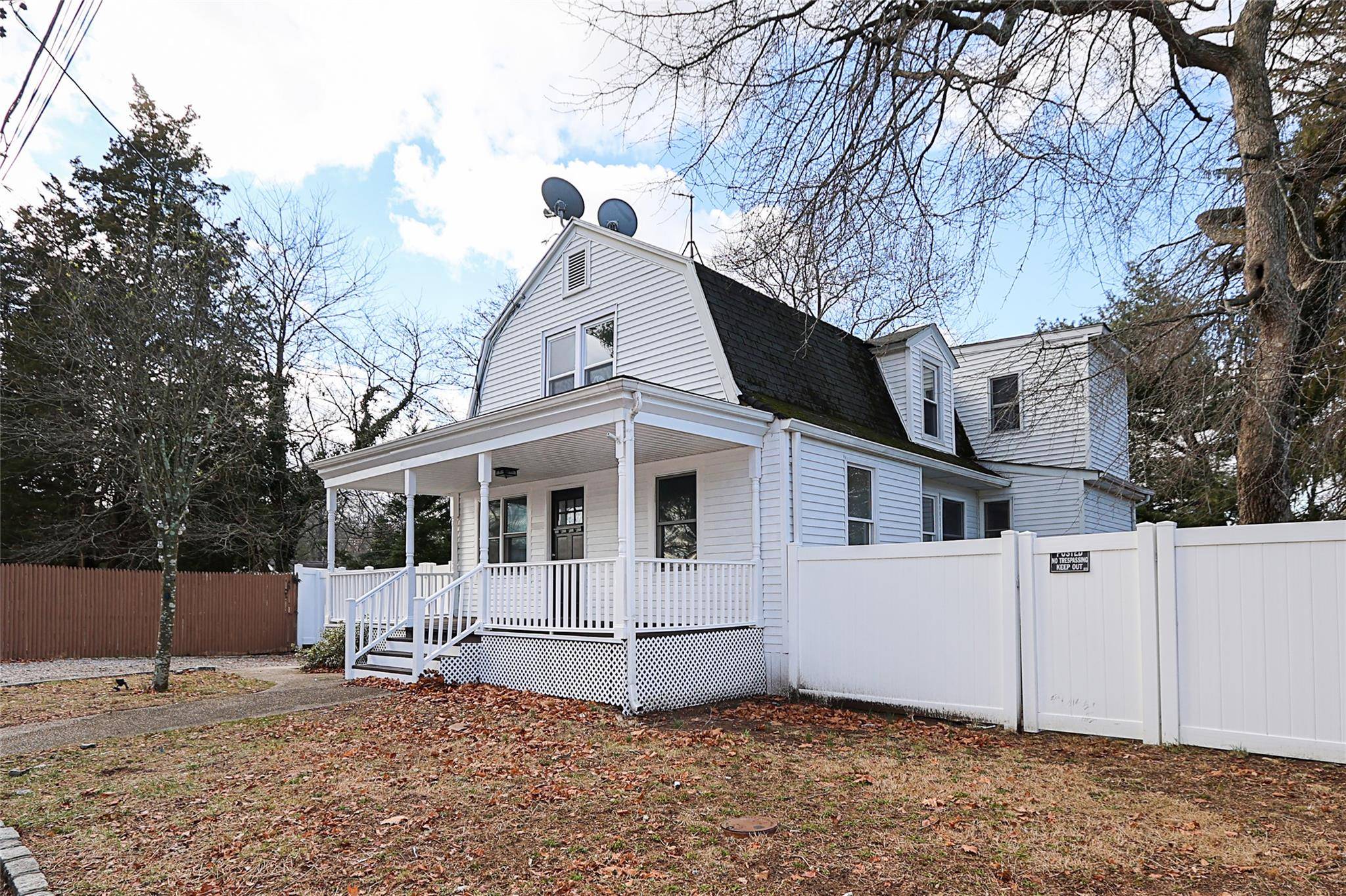Smithtown, NY 11787,26 Thomas PL