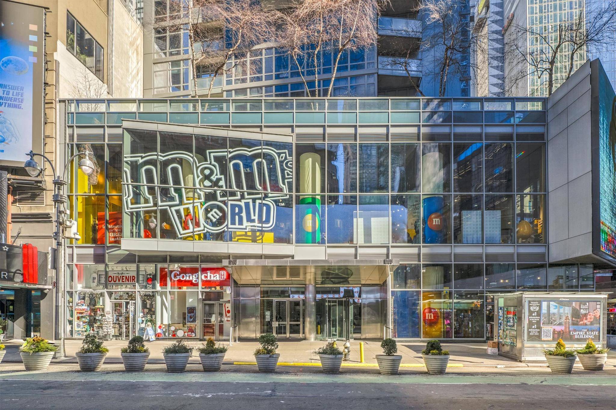 New York (manhattan), NY 10019,1600 Broadway #21G
