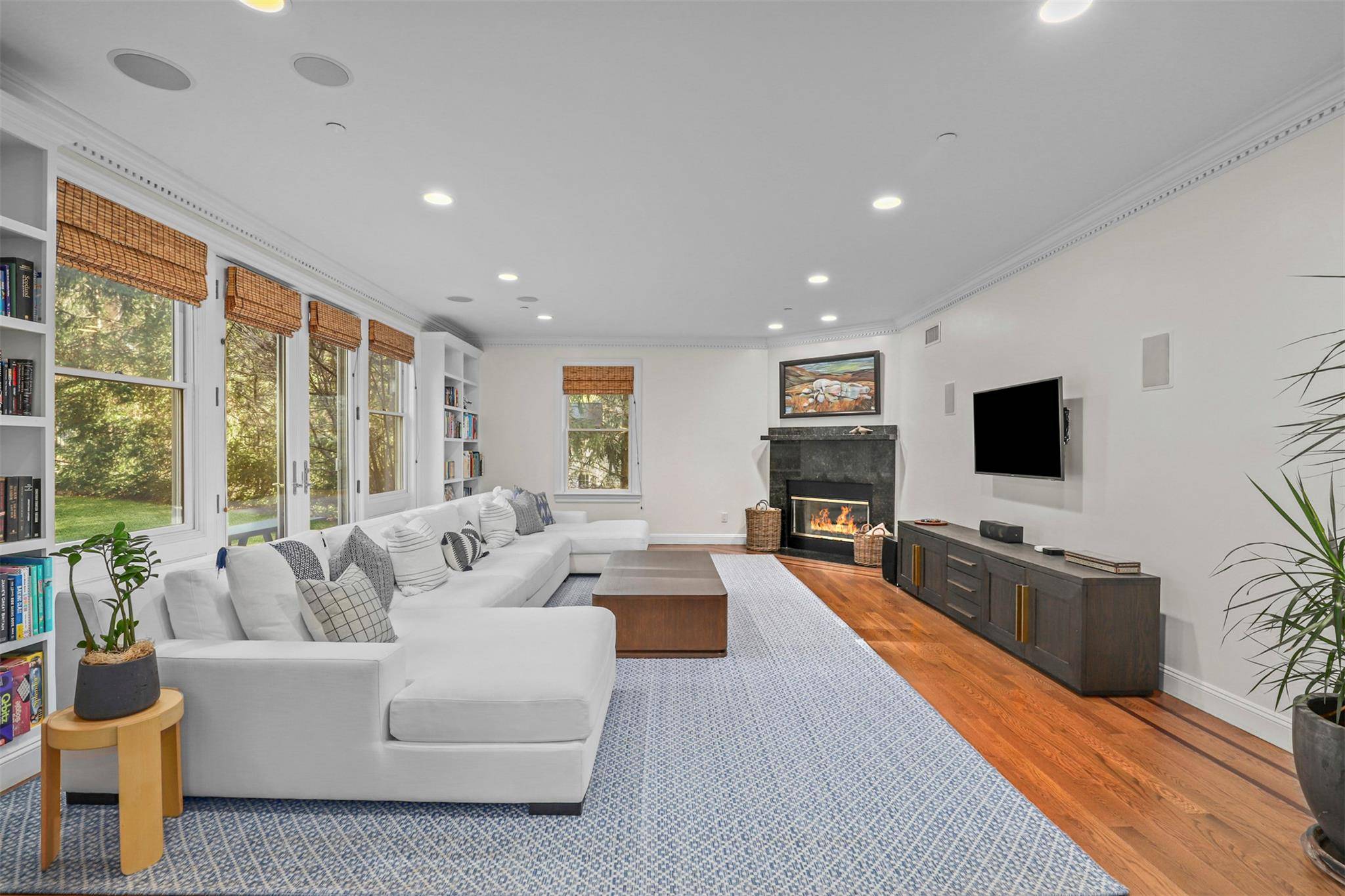 Tarrytown, NY 10591,66 Roundabend RD