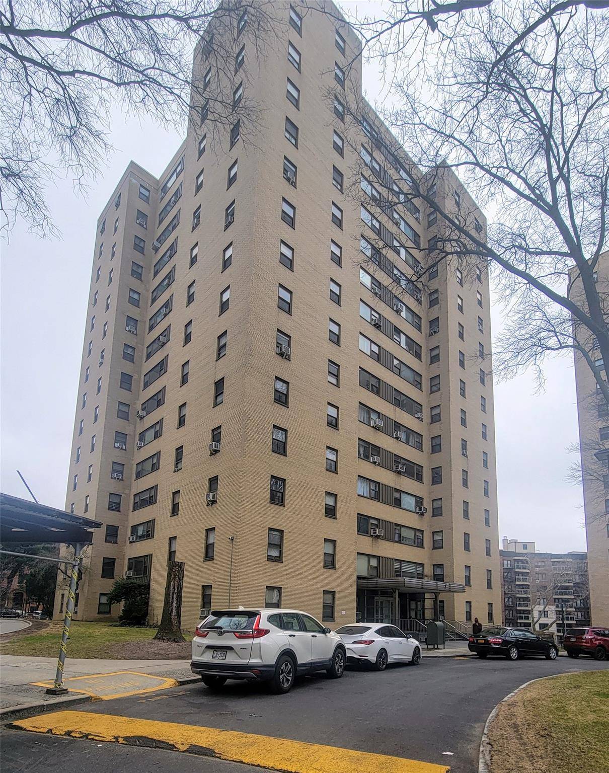 Bronx, NY 10468,7 E FORDHAM HILL OVAL #16C