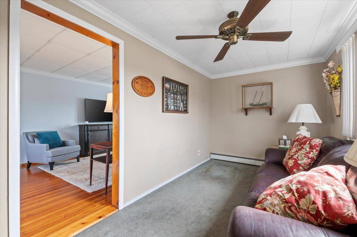 Bethpage, NY 11714,38 Alice CT