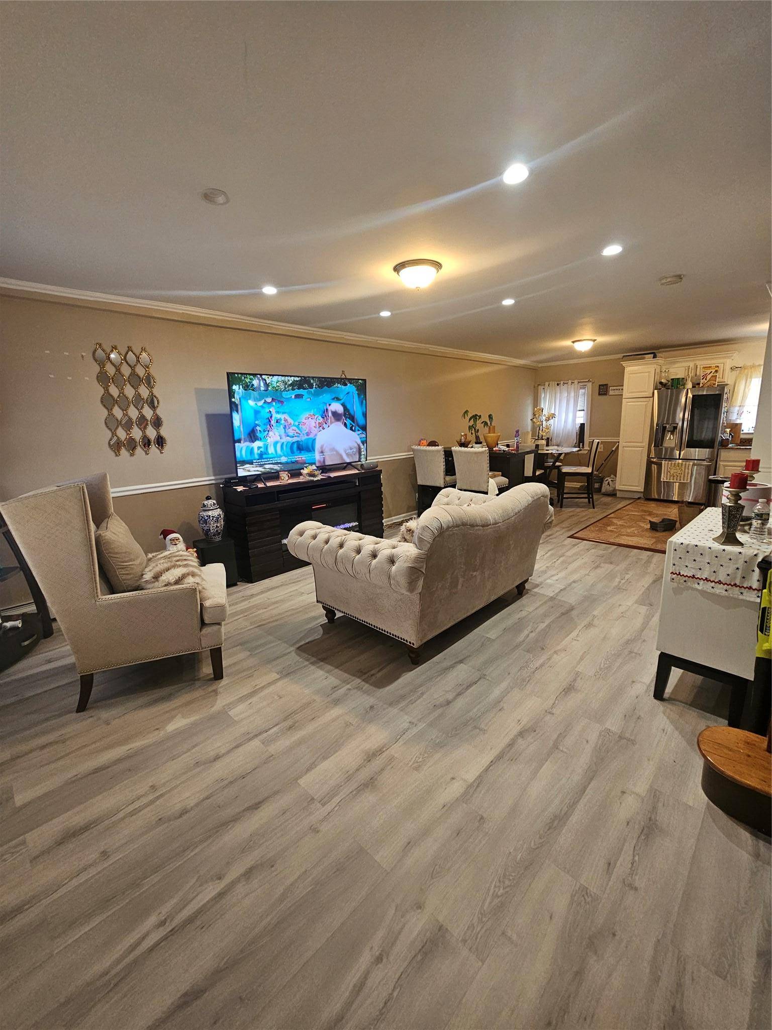 Bronx, NY 10469,3234 Tenbroeck AVE