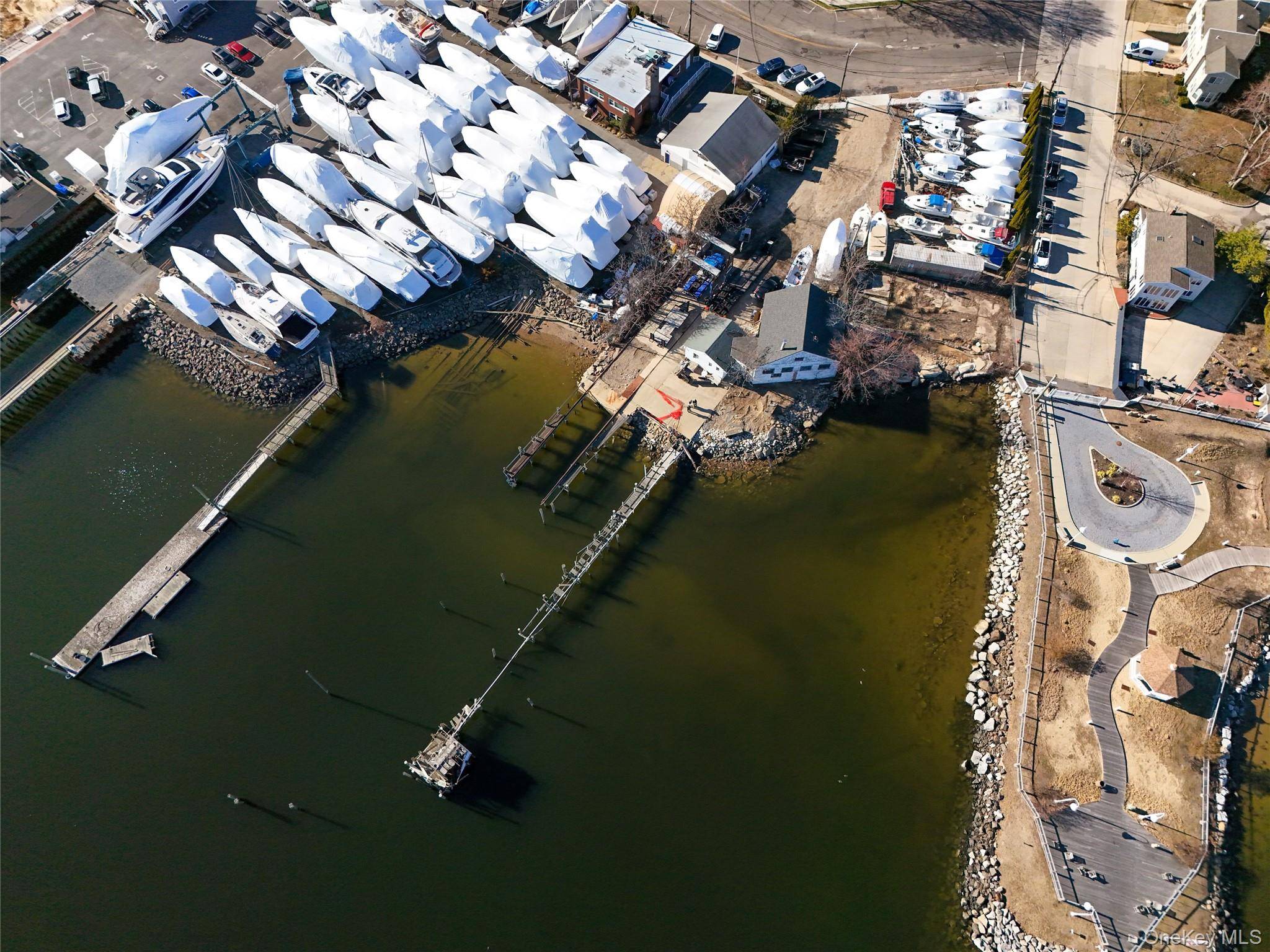 Port Washington, NY 11050,1 Orchard Beach BLVD