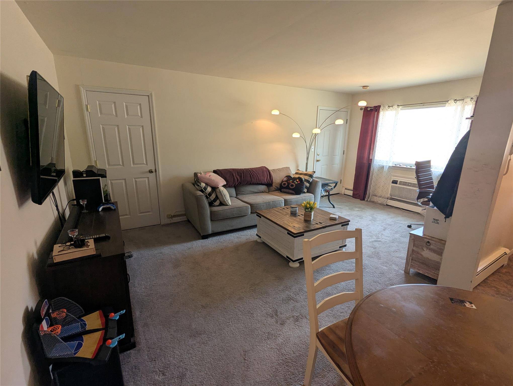 Wappingers Falls, NY 12590,90 Osborne Hill RD #B13