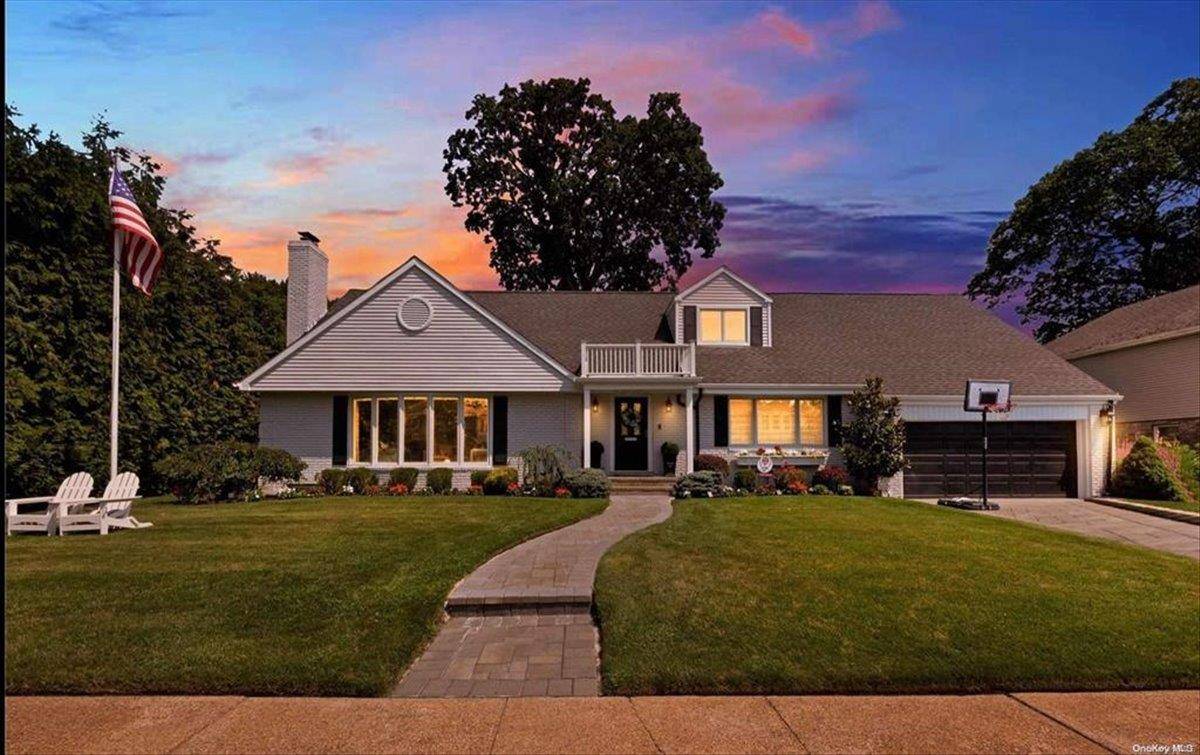Rockville Centre, NY 11570,111 Berkshire RD