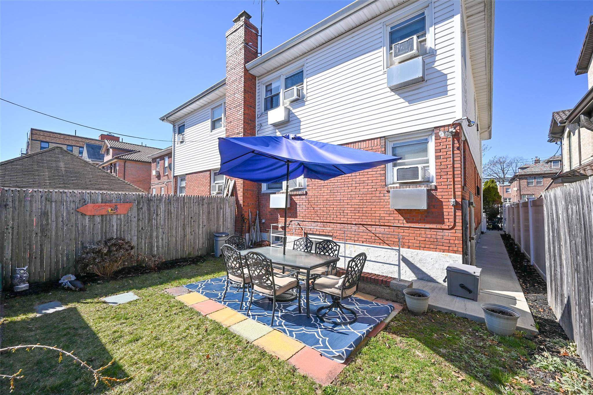 Flushing, NY 11358,40-17 190 ST