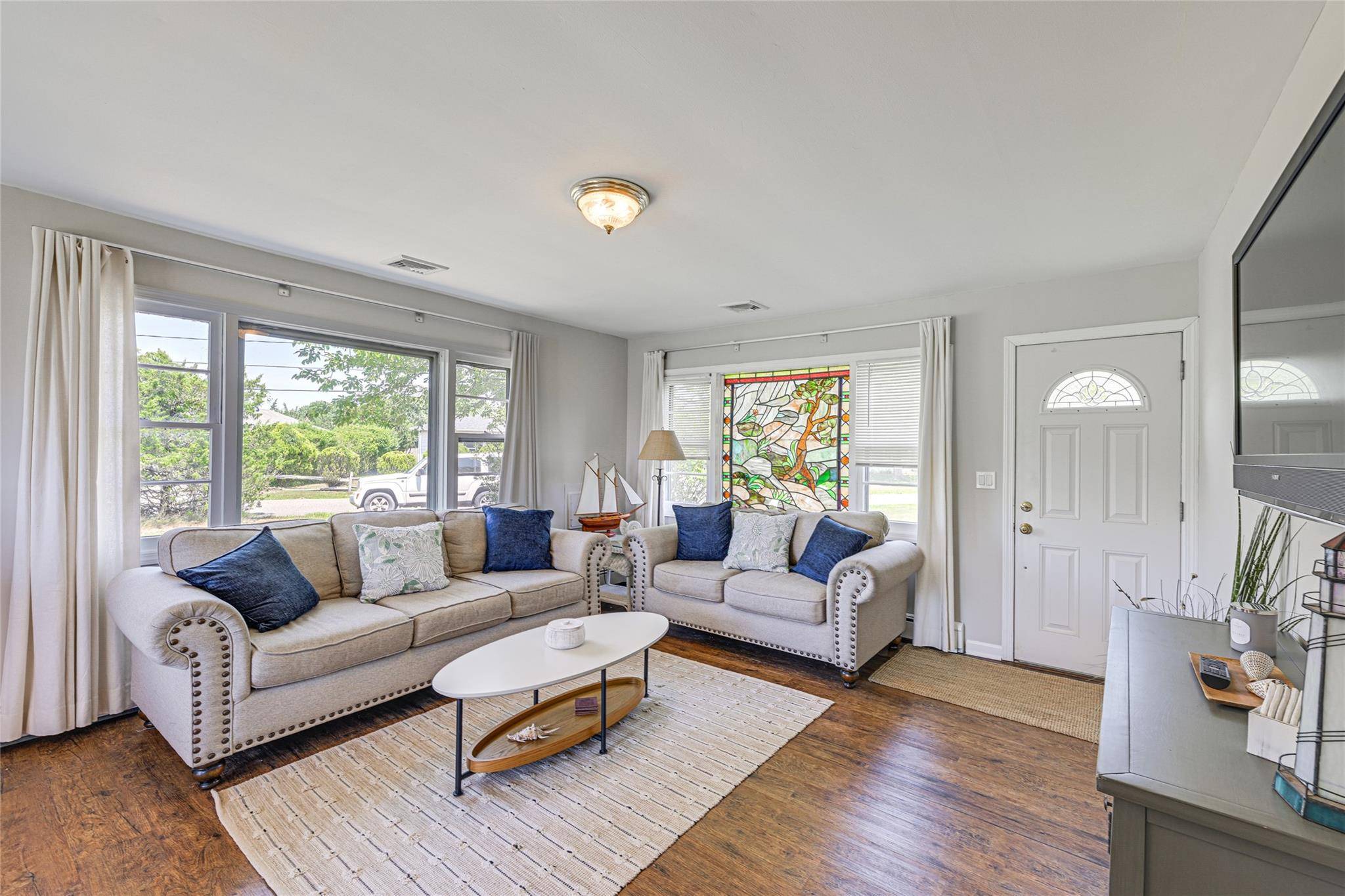 Remsenburg, NY 11960,25 Seatuck LN