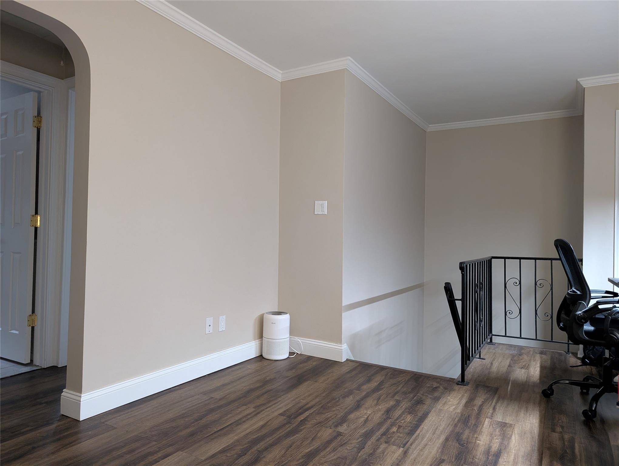 Glen Oaks, NY 11004,260-27 Langston AVE #2nd fl