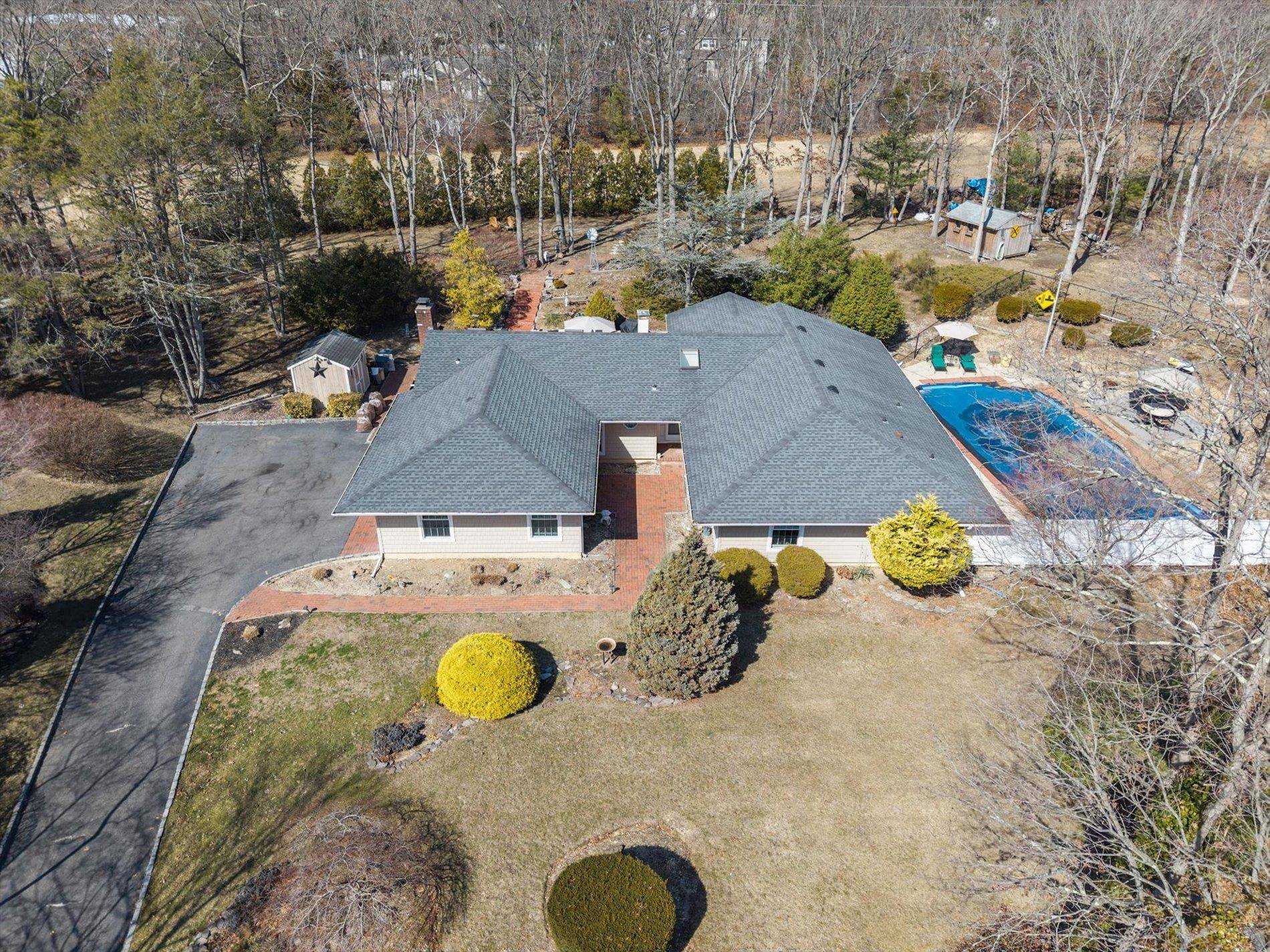 Melville, NY 11747,6 Leighton CT