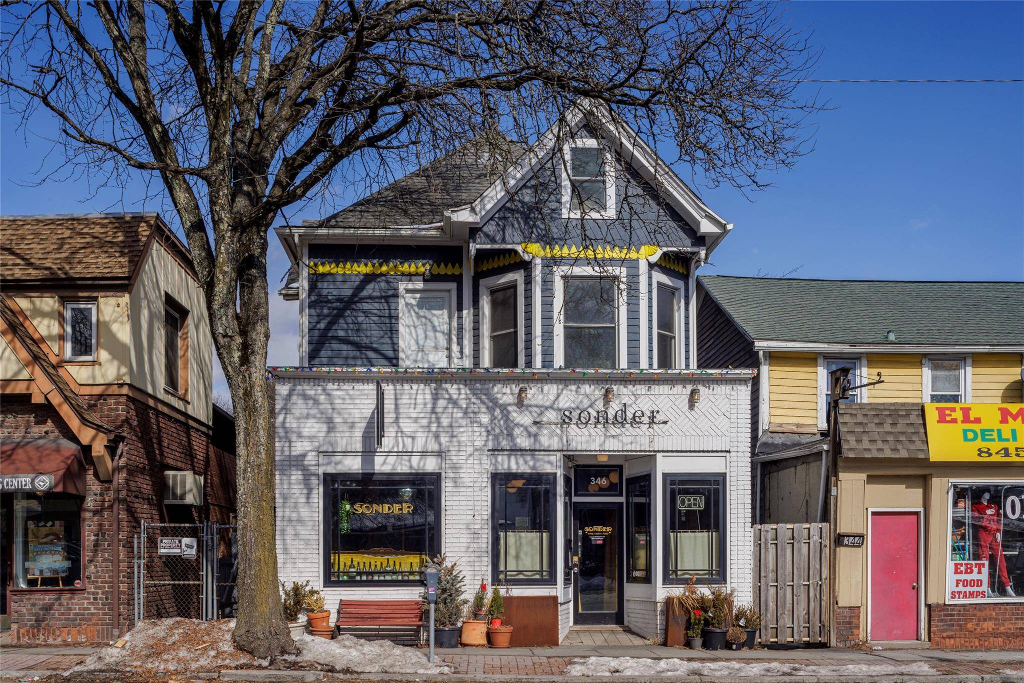 Kingston, NY 12401,346 Broadway