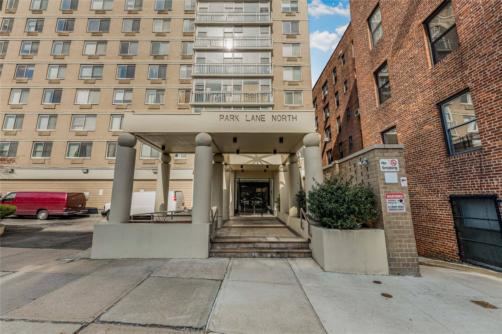 Forest Hills, NY 11375,118-17 Union TPKE #5C
