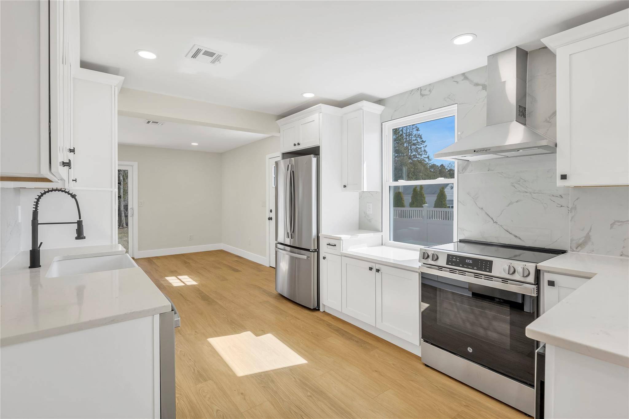 Greenport, NY 11944,535 AKA 14 Middleton RD