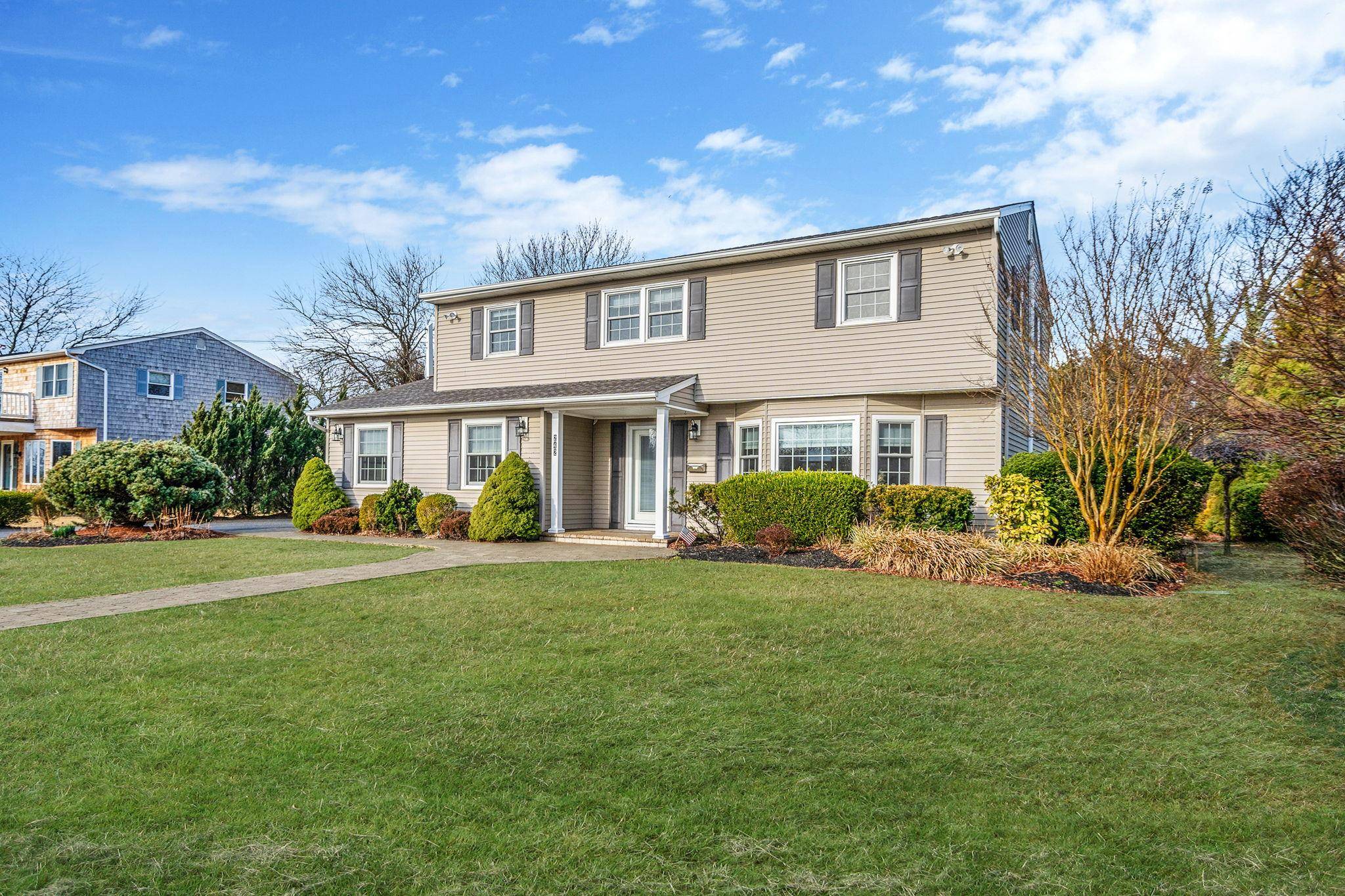 Bayport, NY 11705,242 Paulanna AVE