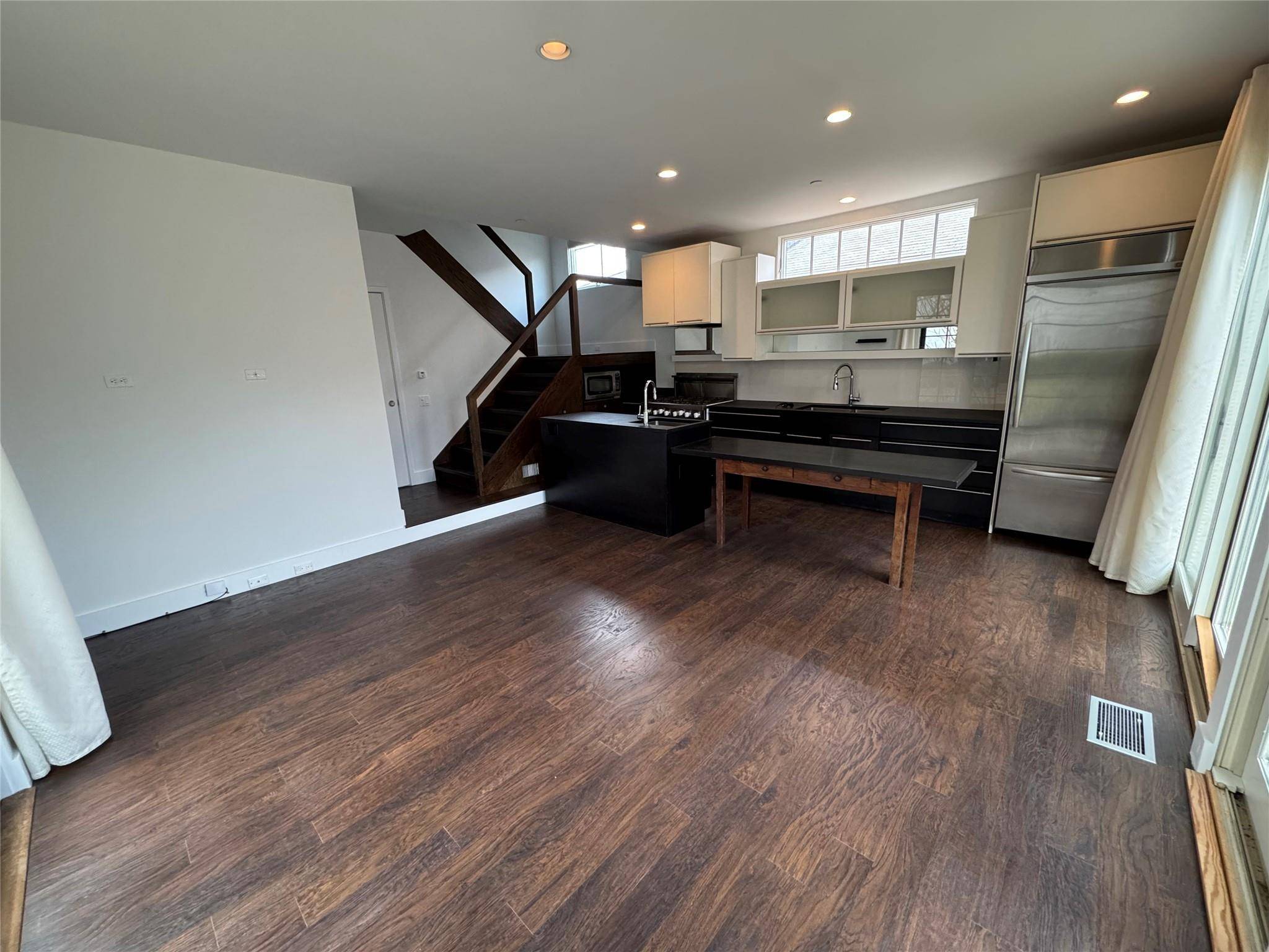 Quogue, NY 11959,124B Jessup AVE
