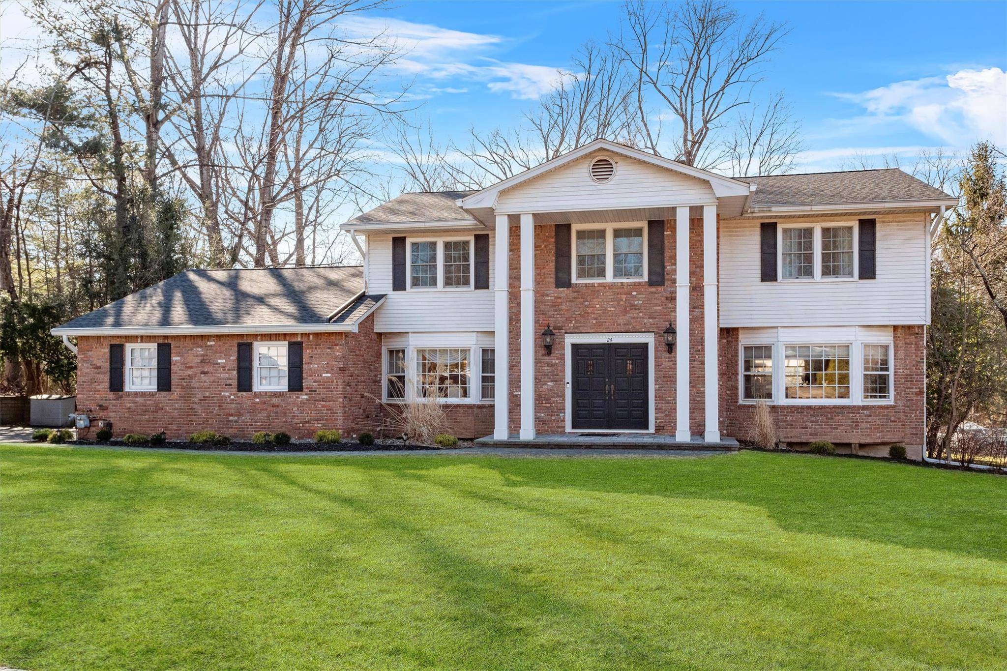New City, NY 10956,24 Beaumont DR