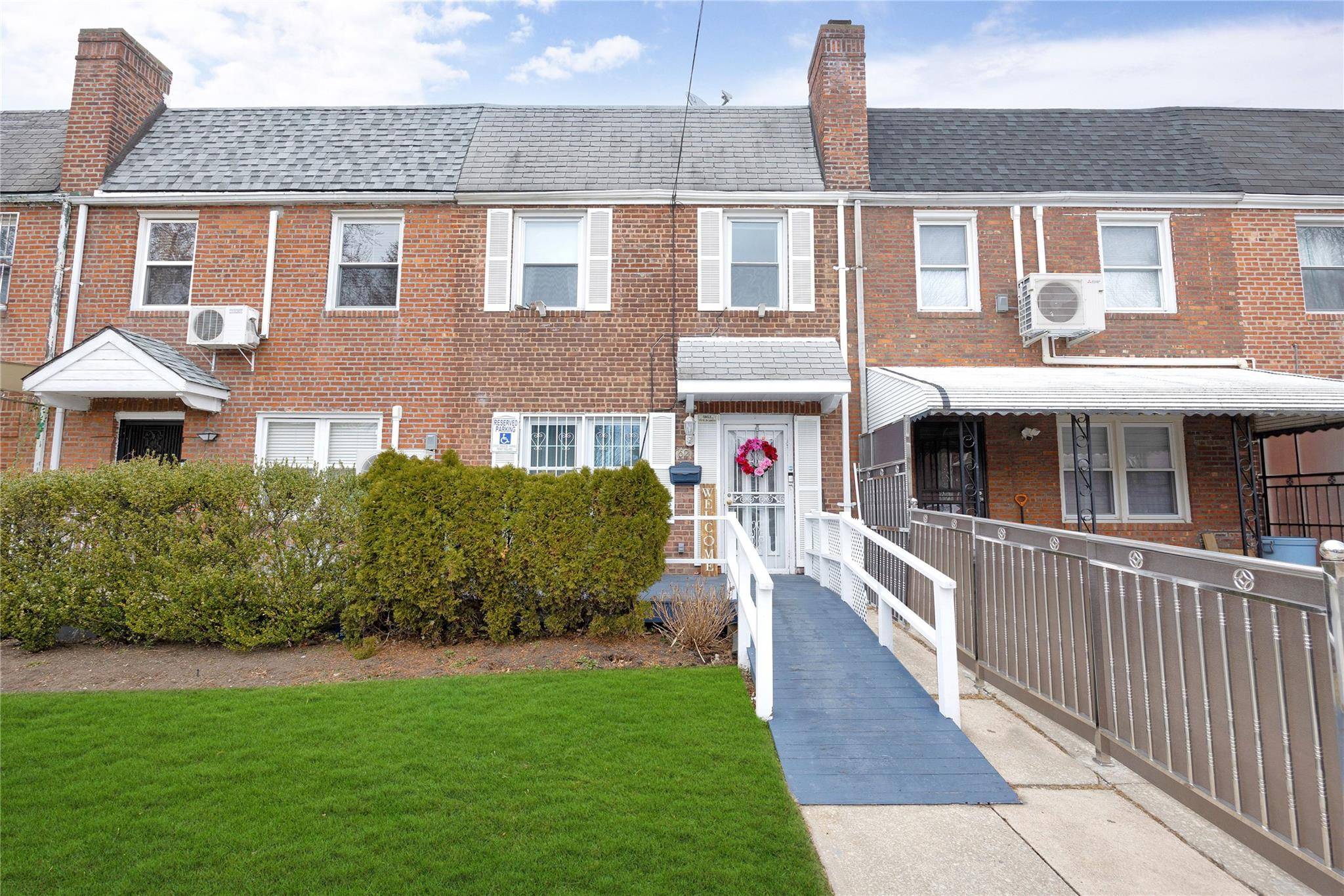 Flushing, NY 11366,76-21 167th street