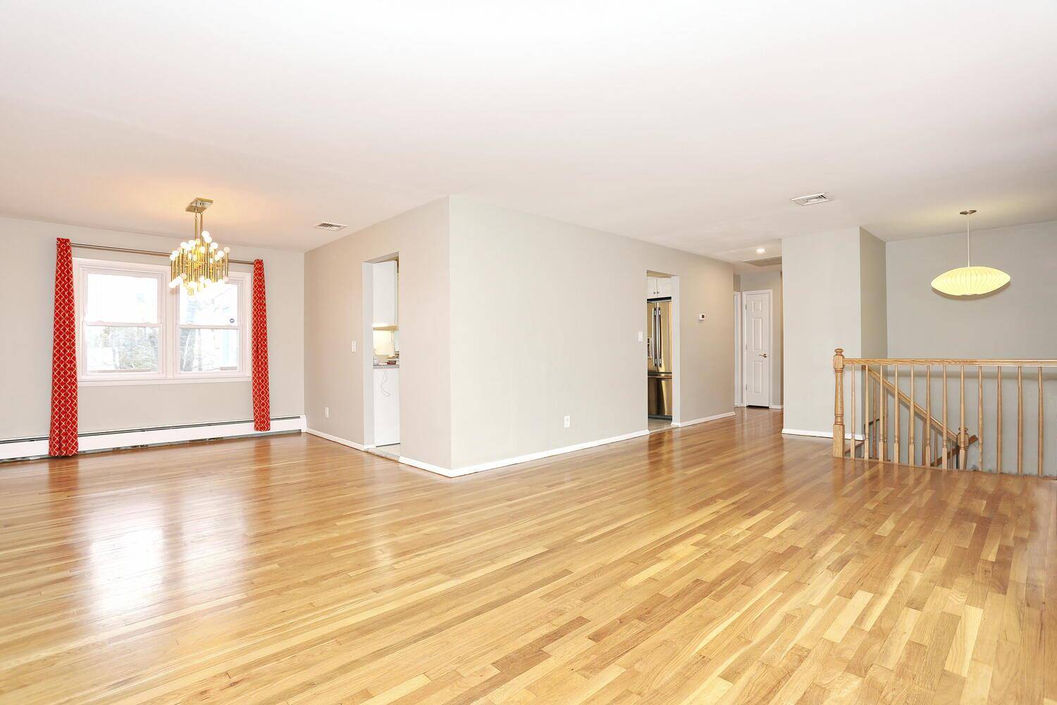 Suffern, NY 10901,29 Claremont LN