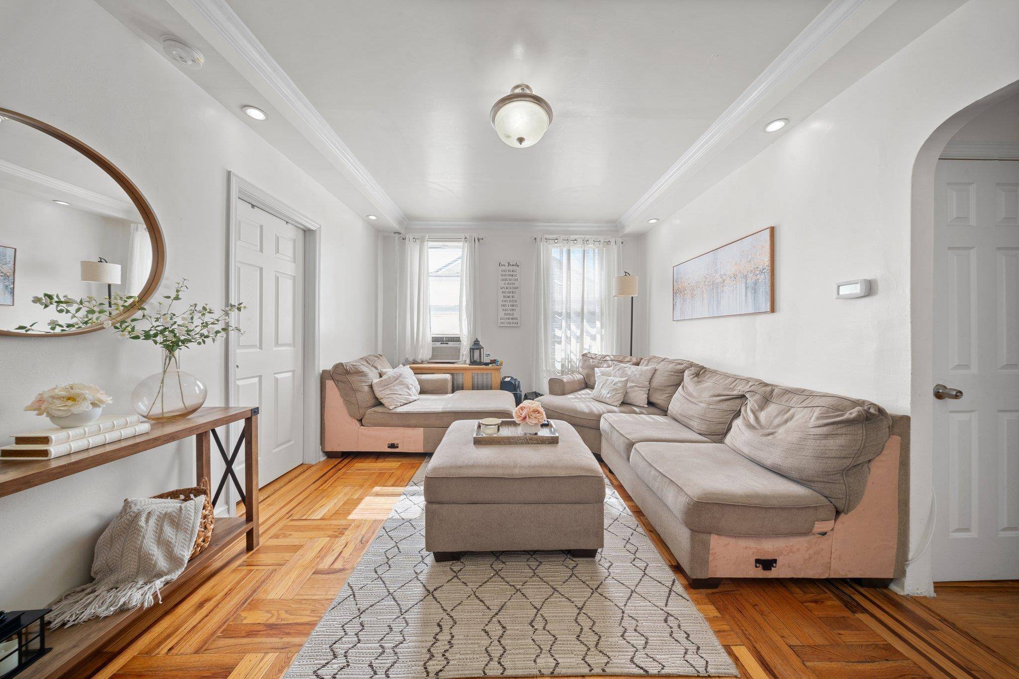 Bronx, NY 10473,535 Saint Lawrence AVE