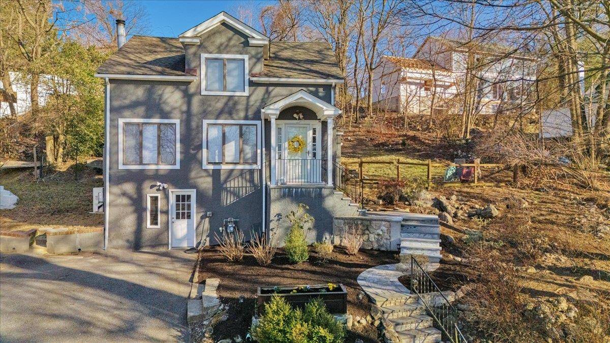 Ardsley, NY 10502,99 Euclid AVE
