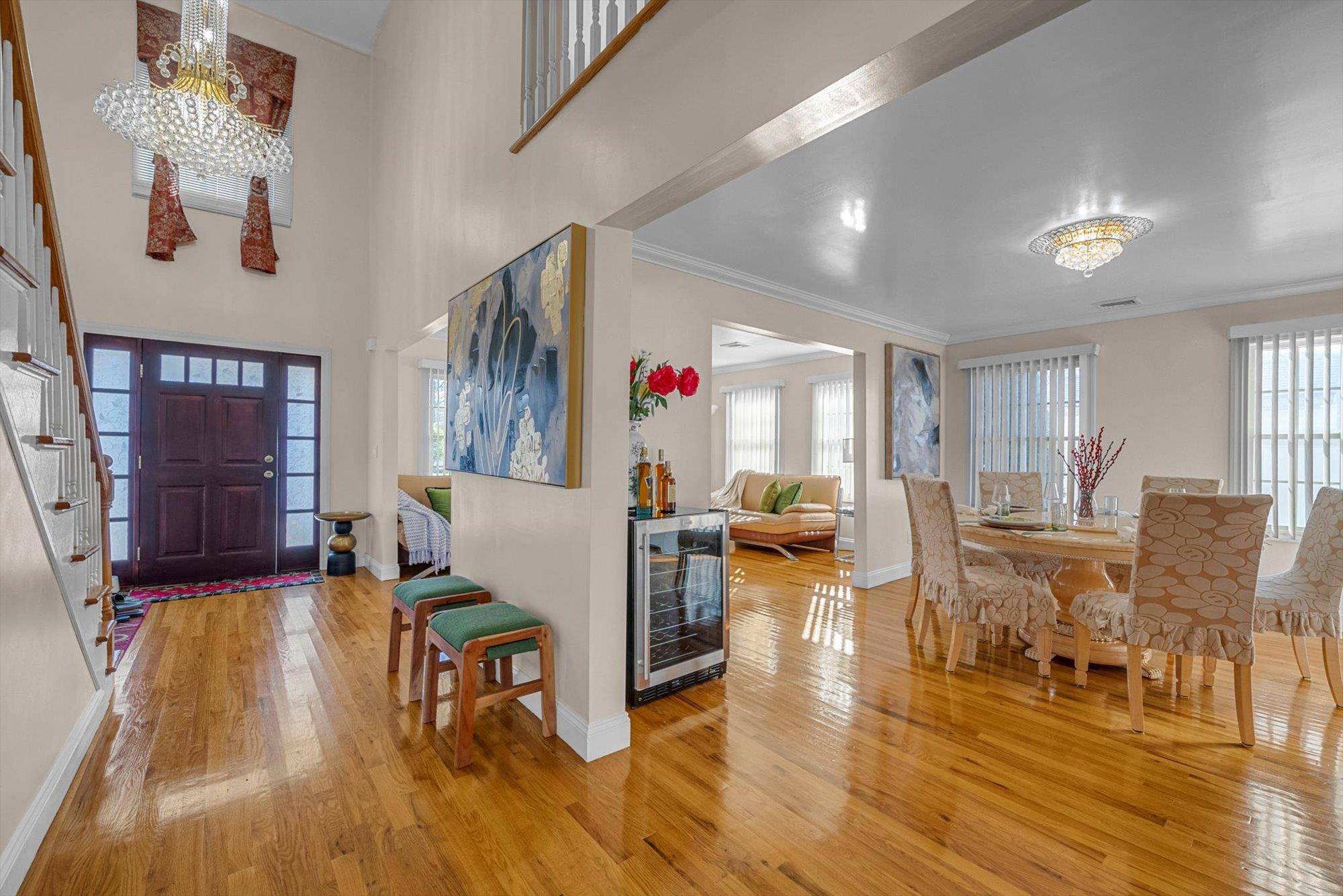 Syosset, NY 11791,5 Edgewood DR.