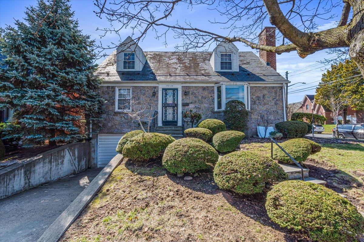 Flushing, NY 11358,172-04 32 AVE