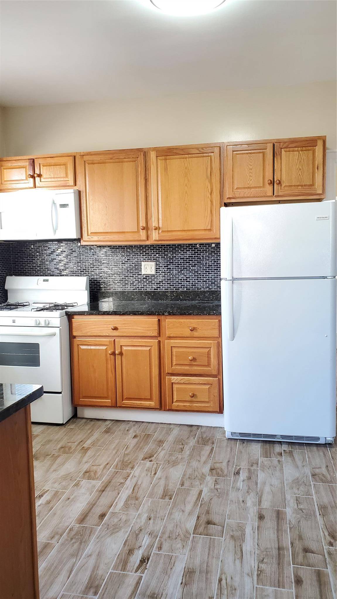 Brooklyn, NY 11203,509 e 46th ST #2