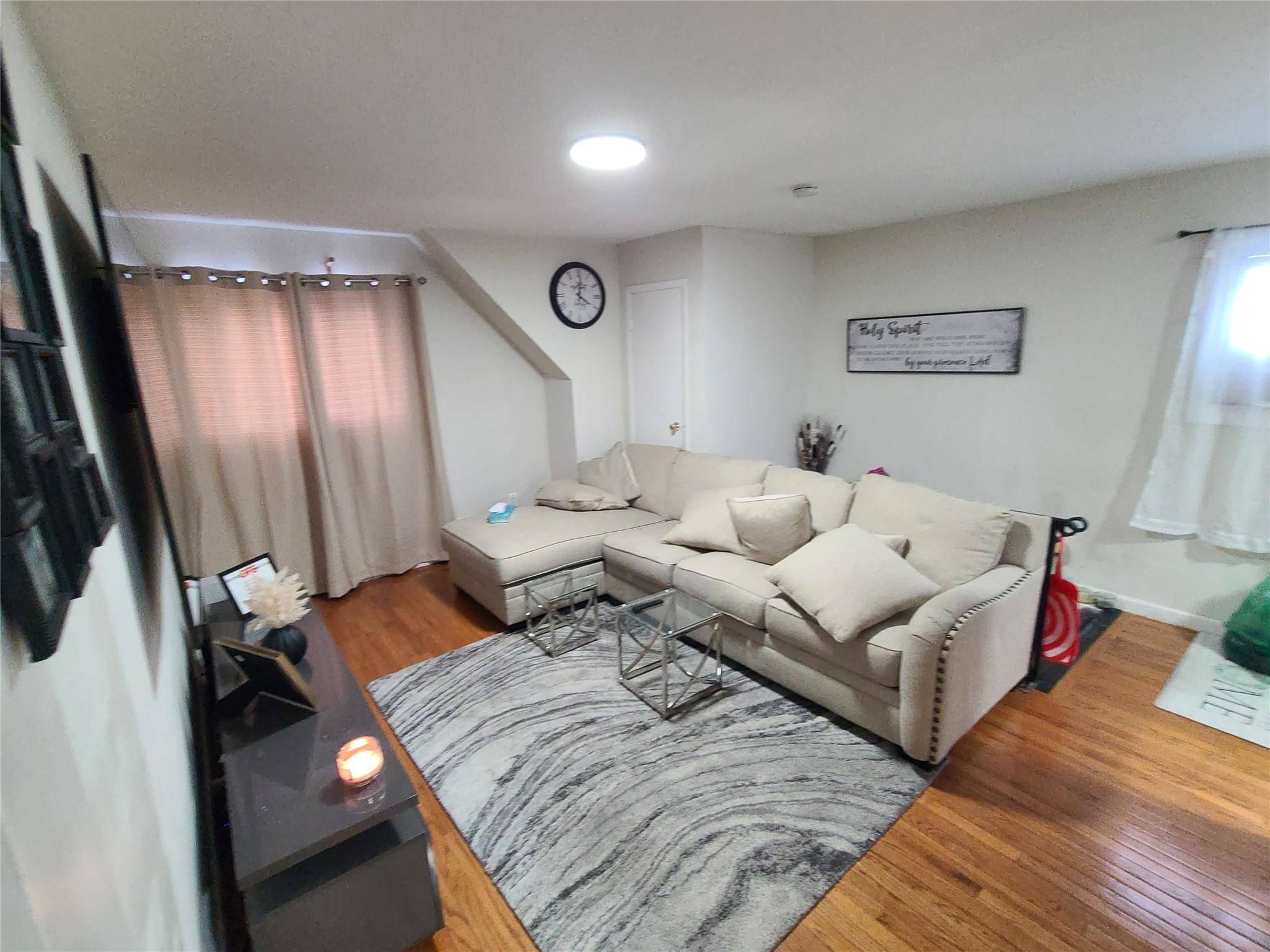 Jamaica, NY 11436,116-45 148th ST
