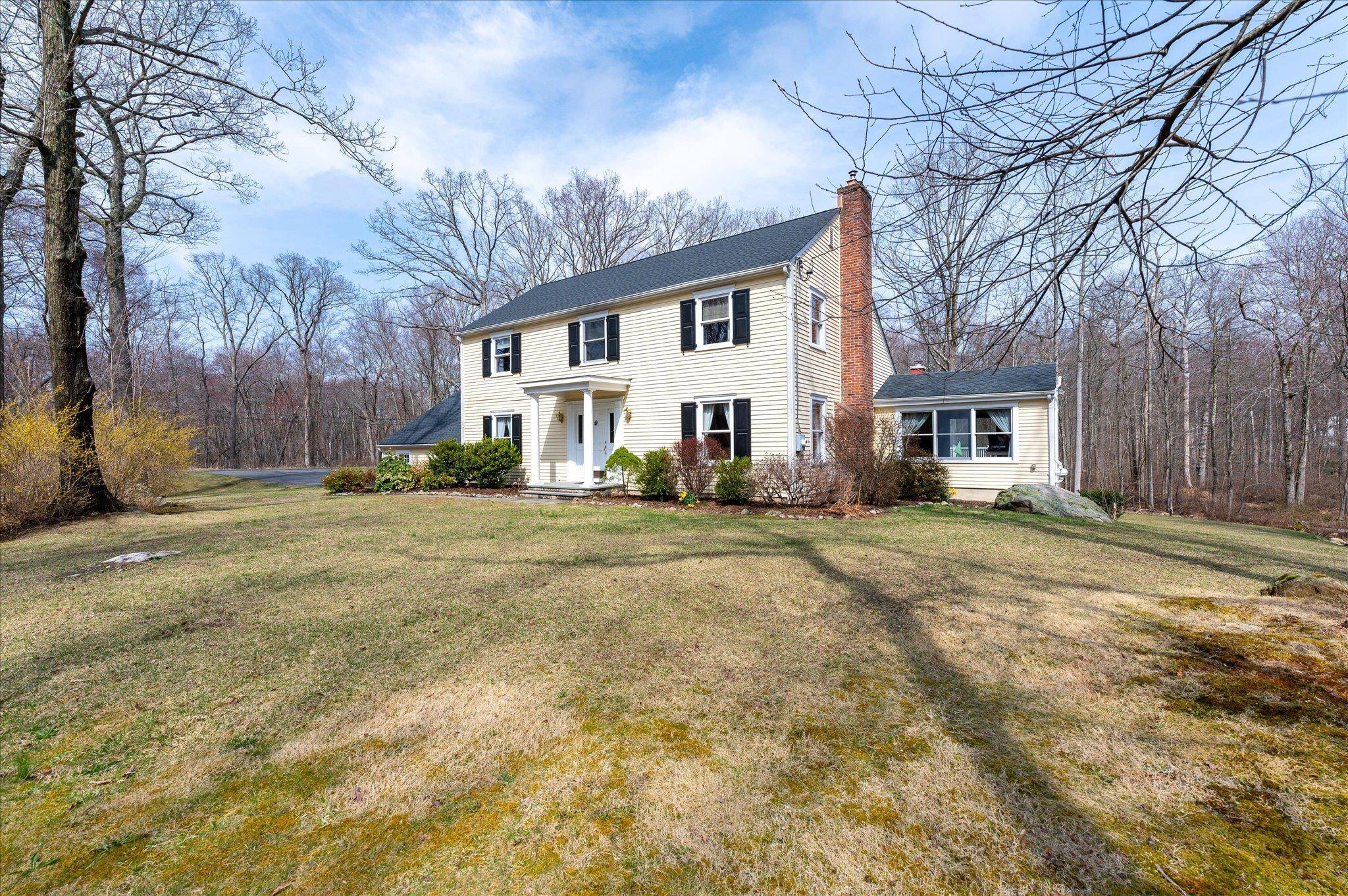 South Salem, NY 10590,2 Hastings CT