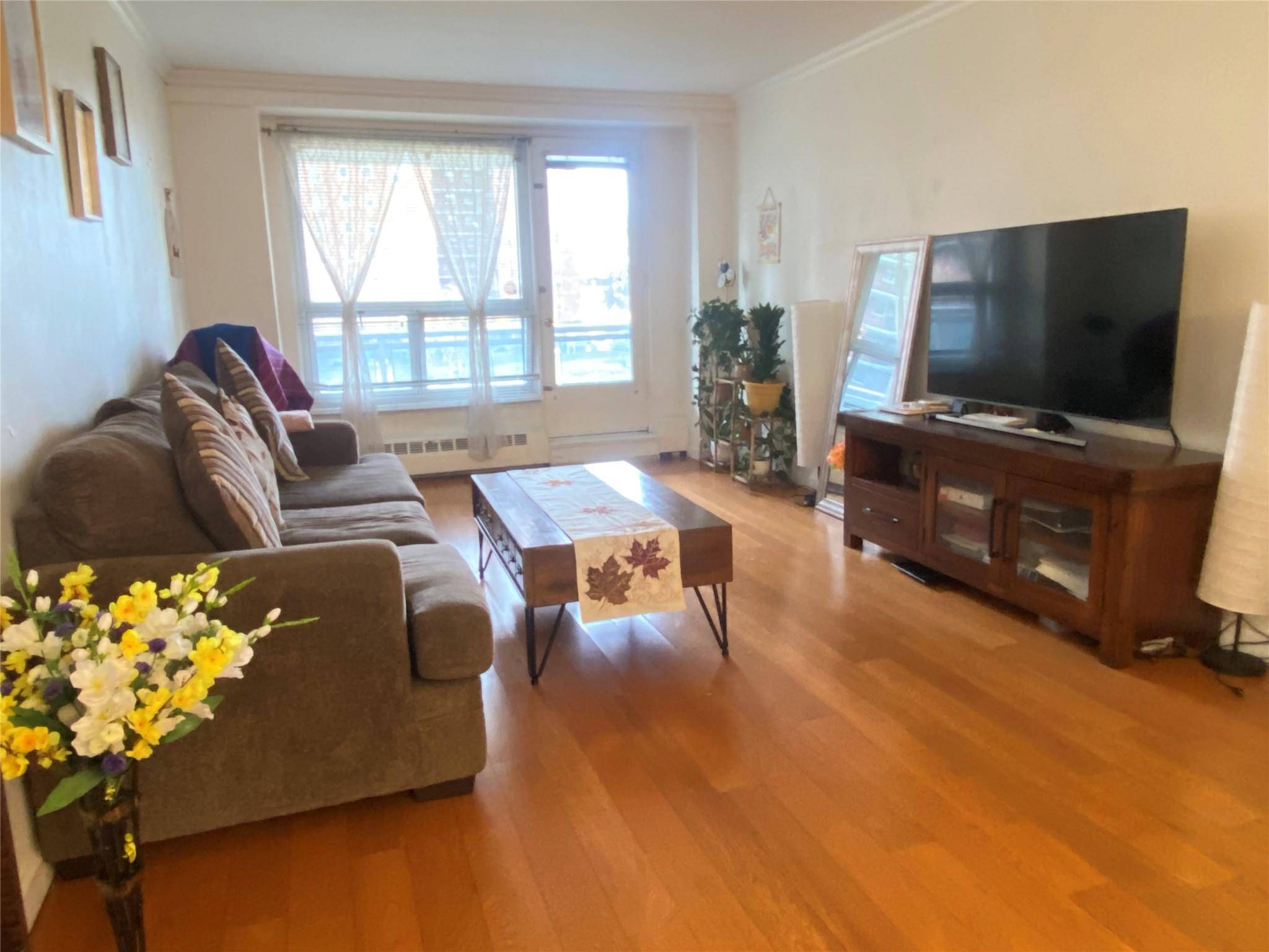 Rego Park, NY 11374,97-40 62 DR #2B