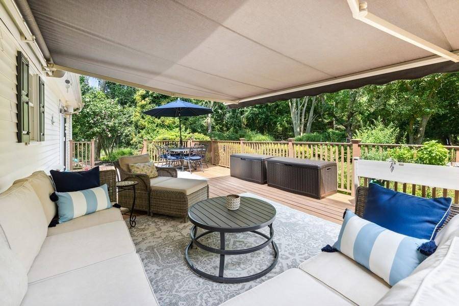 Cutchogue, NY 11935,735 Deerfoot PATH