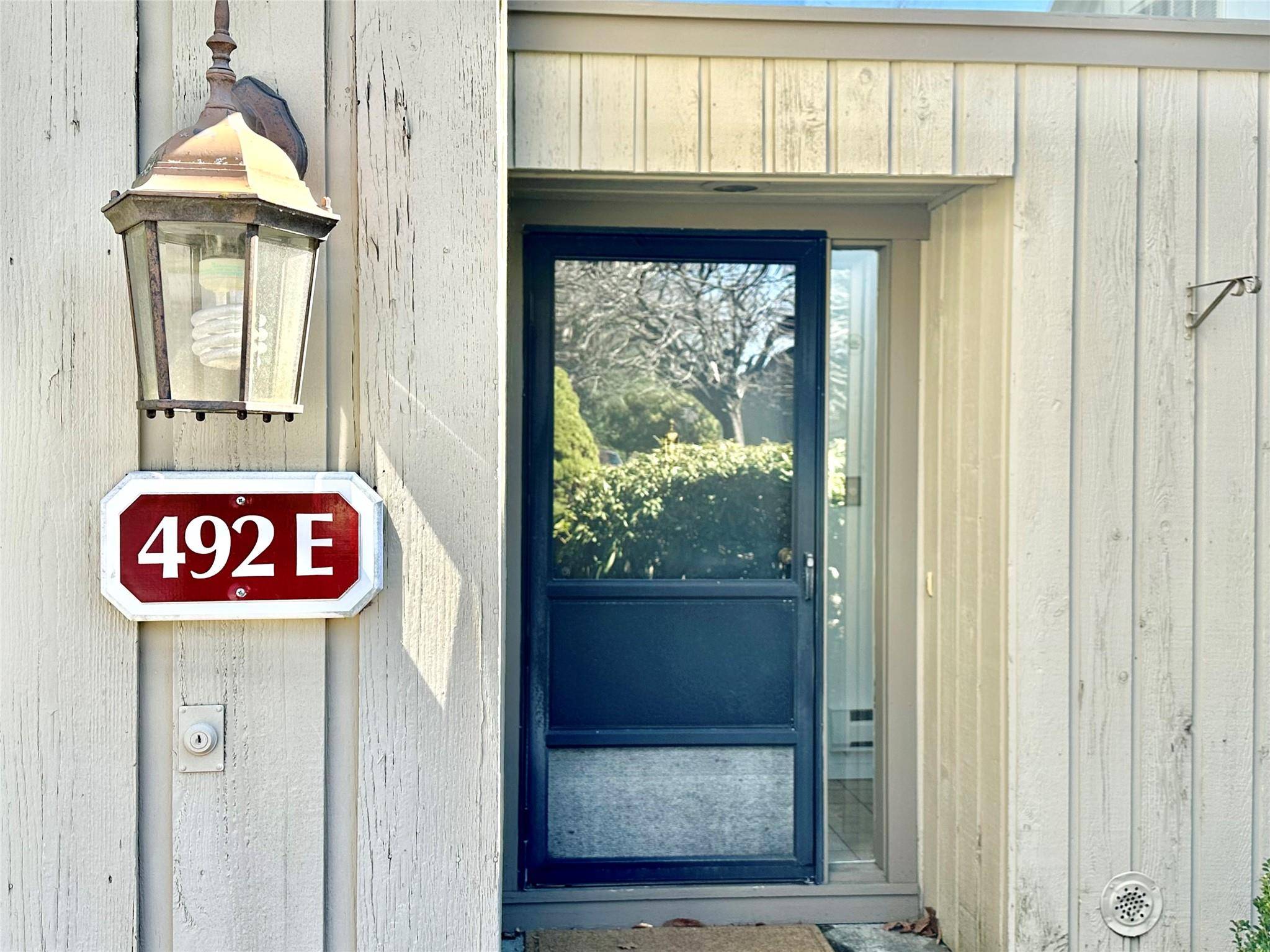 Somers, NY 10589,492 E Heritage HLS