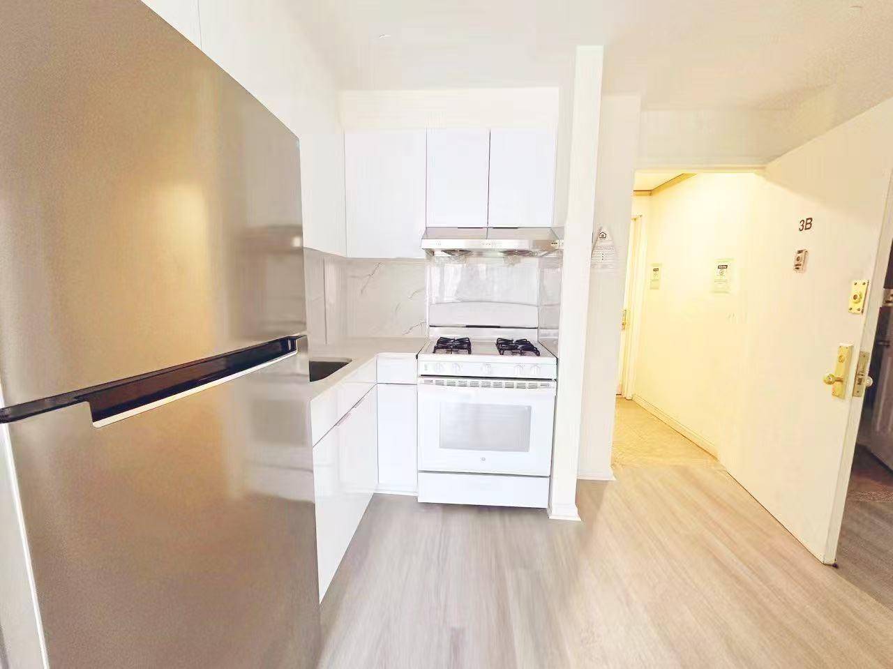 Flushing, NY 11354,144-48 Roosevelt AVE #3B