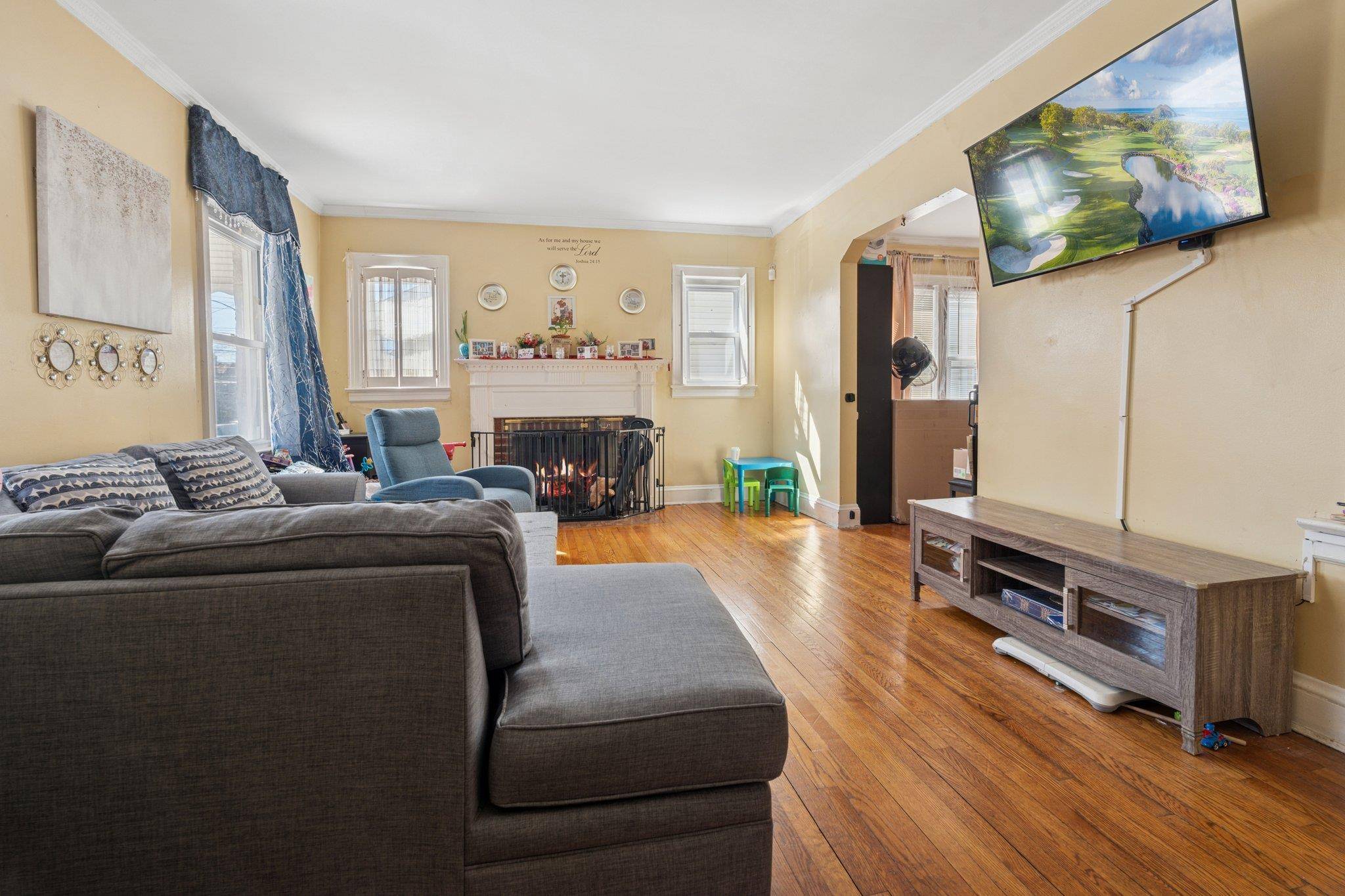 Laurelton, NY 11413,139-40 227th ST