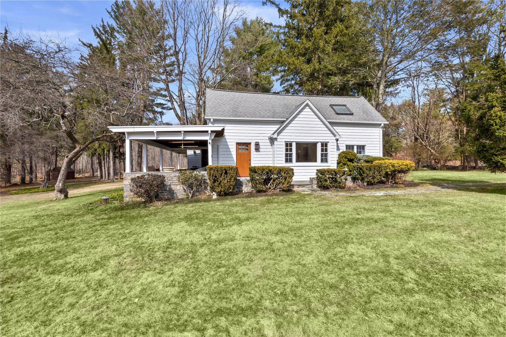 Mahopac, NY 10541,120 Wixon Pond RD