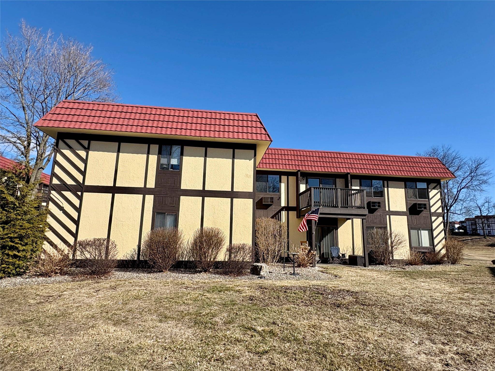 Fishkill, NY 12524,2 Loudon DR #15
