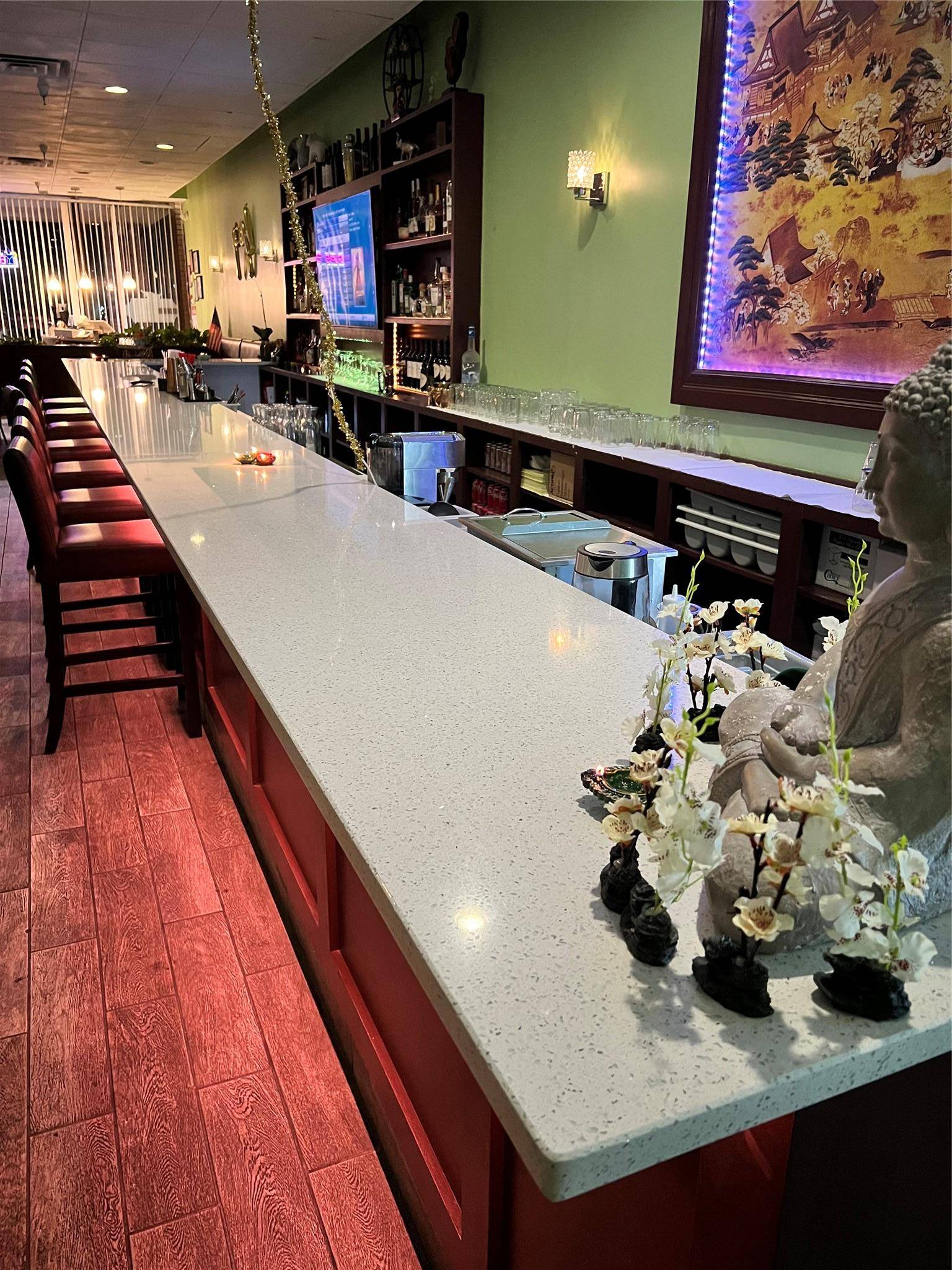 Valley Cottage, NY 10962,9 Lake Ridge Plaza