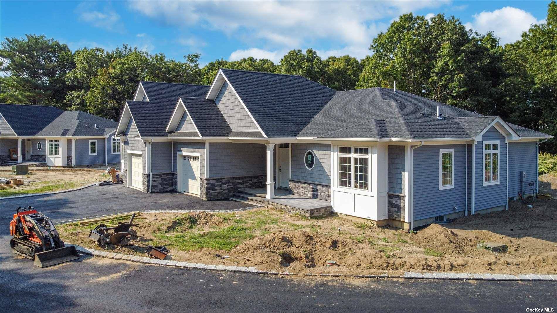 Islandia, NY 11749,2 Primrose LN #2