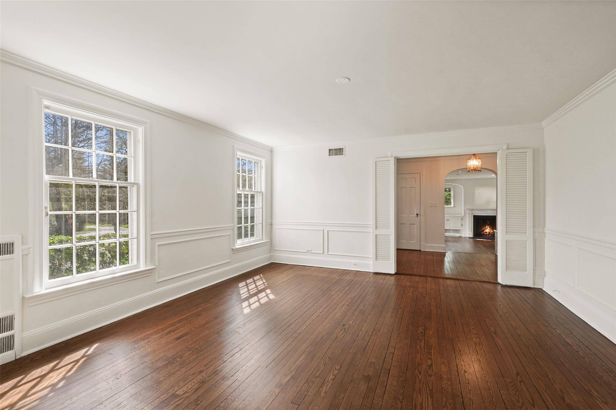 Rye, NY 10580,14 Anchor DR