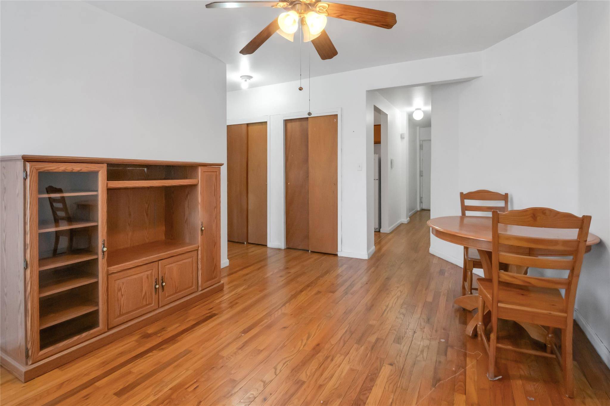 Bronx, NY 10468,2410 Davidson AVE #B12