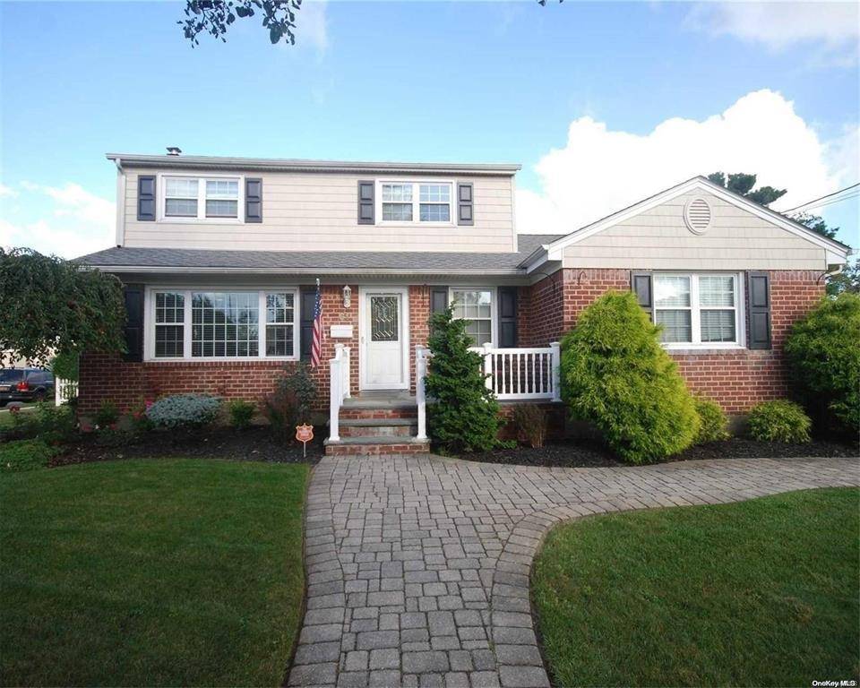Bethpage, NY 11714,61 N Martin RD