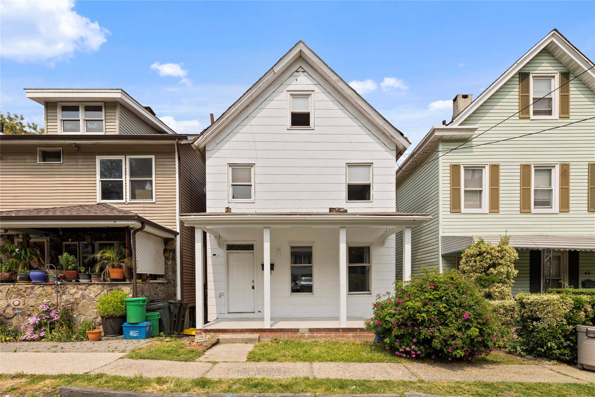 Haverstraw, NY 10927,63 Clove AVE