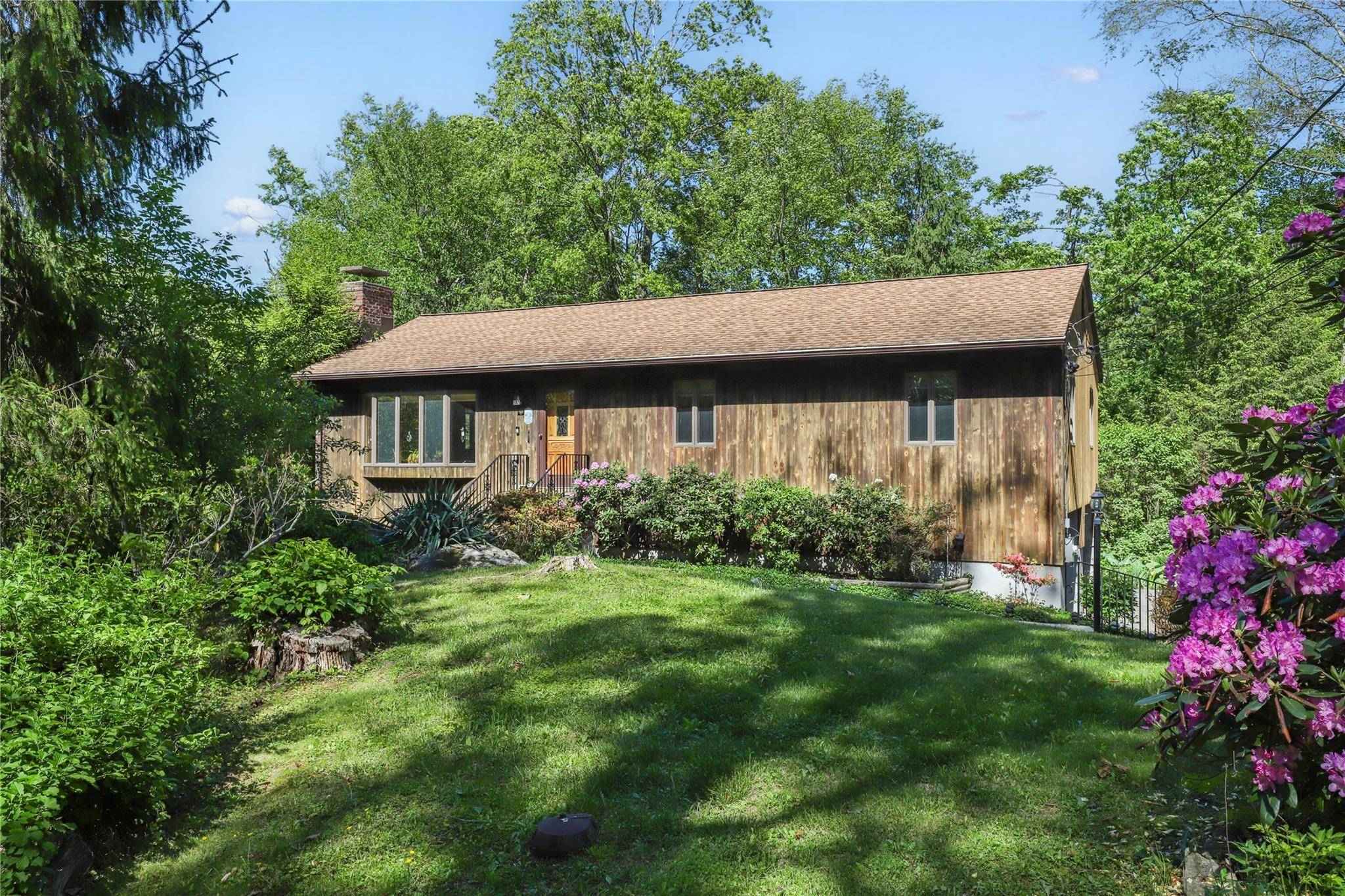 Mahopac, NY 10541,24 Rick LN
