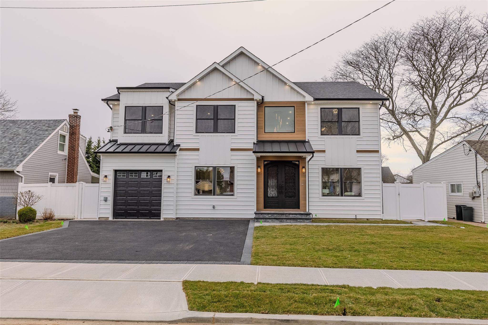 East Meadow, NY 11554,930 Winthrop DR