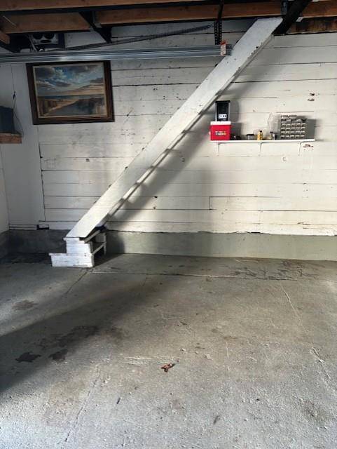 New Hyde Park, NY 11040,9 S 9th ST