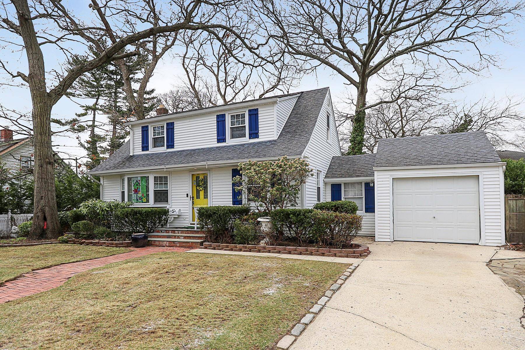 Merrick, NY 11566,2080 Washington ST