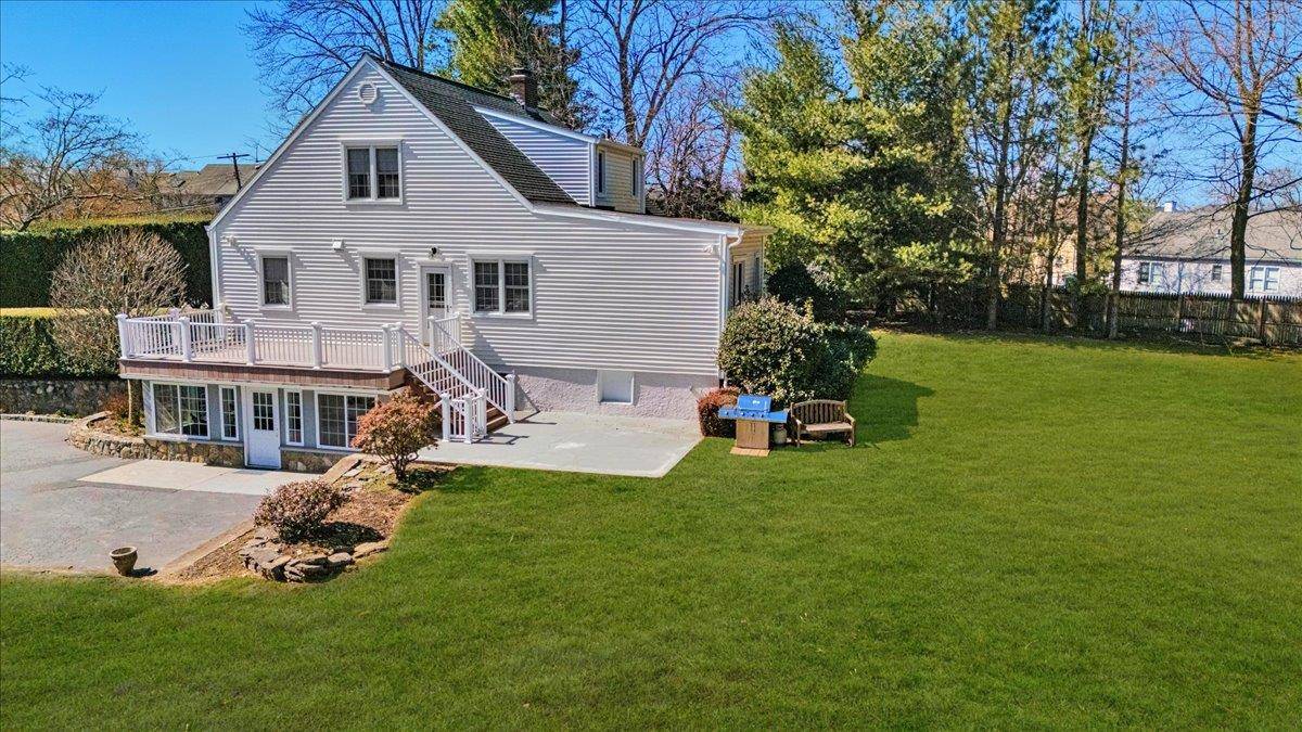 Mohegan Lake, NY 10547,1786 Wiley RD