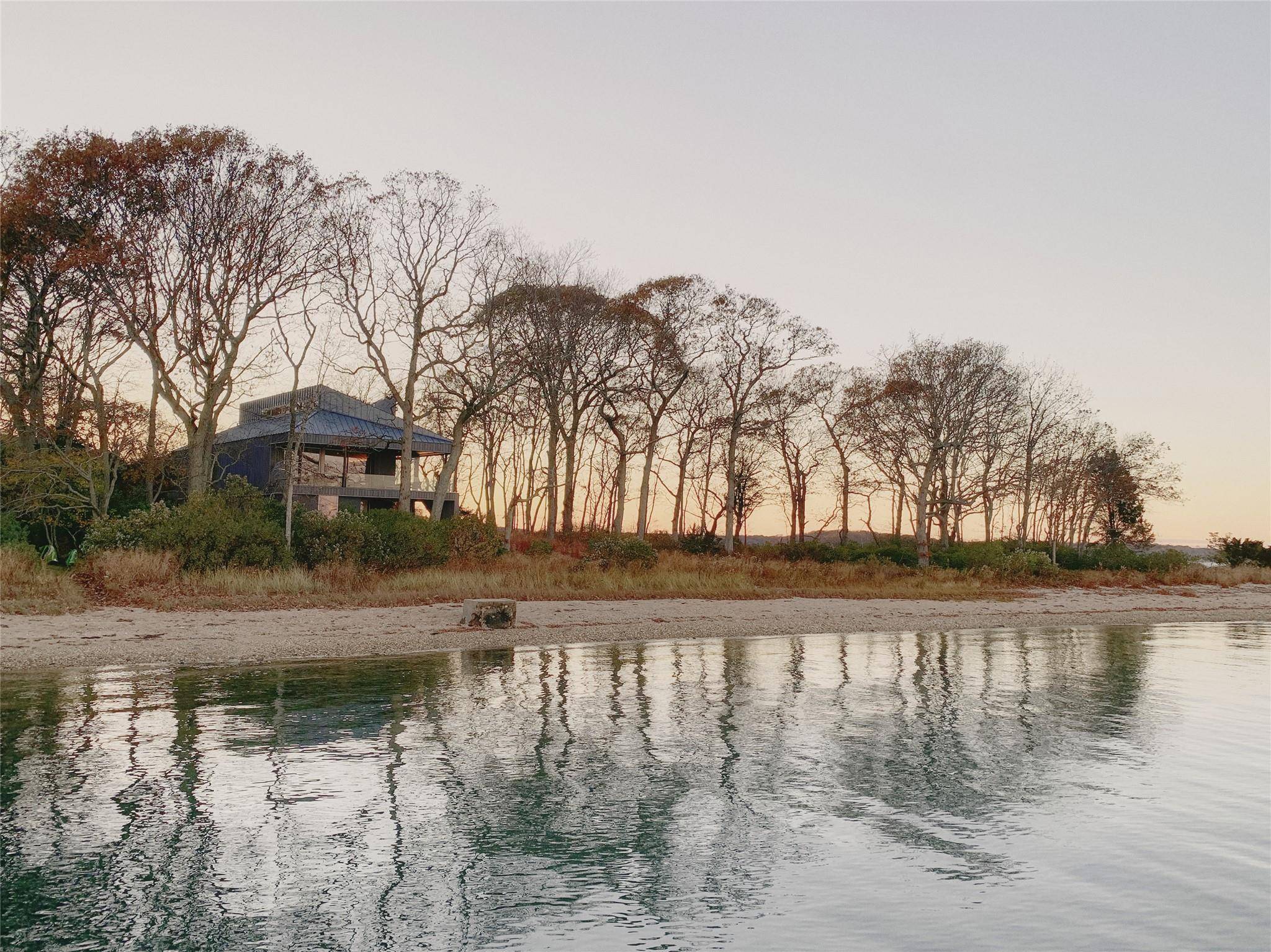 Shelter Island, NY 11964,47L S Ferry RD