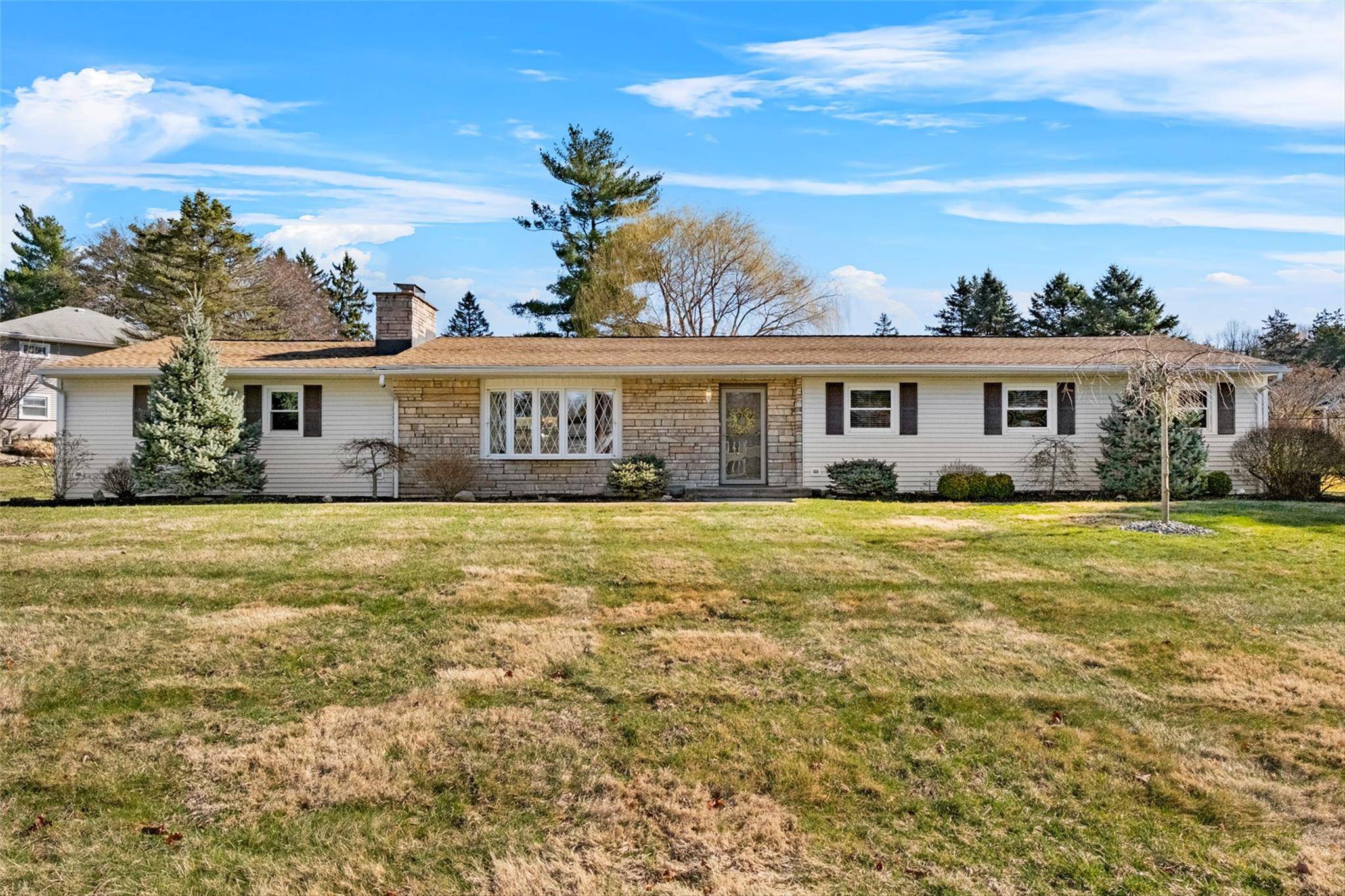 Poughkeepsie, NY 12603,22 Round Hill RD