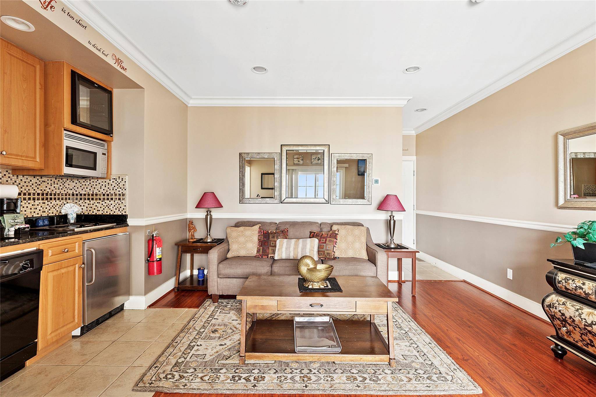 Greenport, NY 11944,61475 CR 48